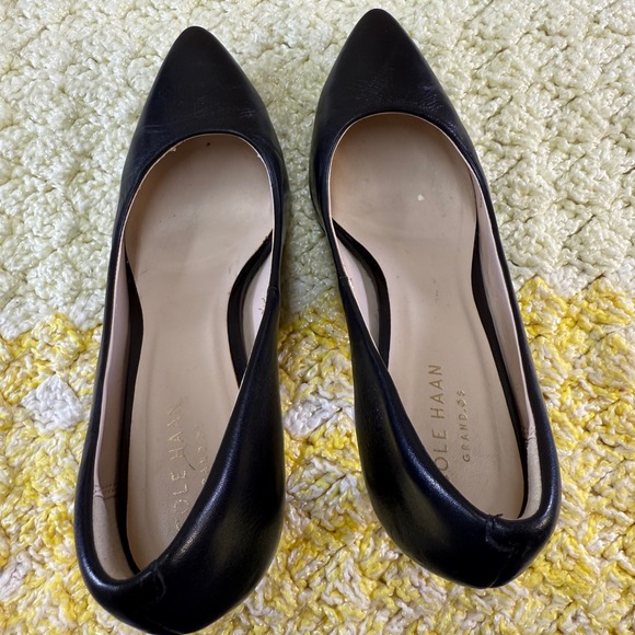 New money Cole Haan Black Leather Pointed Toe Stiletto Heels Women's Size‎ 6B - Picture 8 of 16